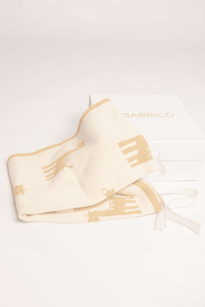 Beige & Yellow Reversible Giraffe Print Cotton Baby Blanket - Babbico